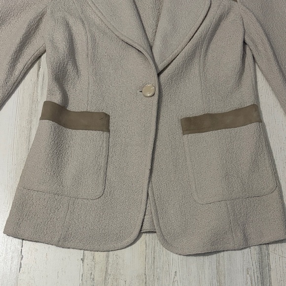 St. John Santana Knit Blazer With Suede Trim Size 6 - Picture 3 of 13